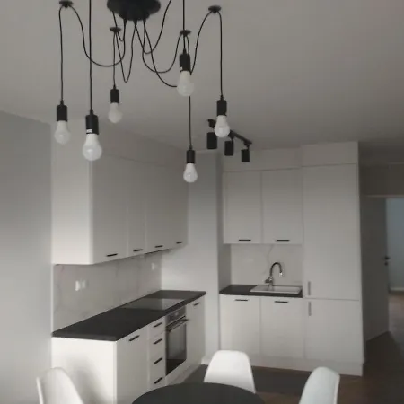 Apartament Airport 3rooms New Warszawa