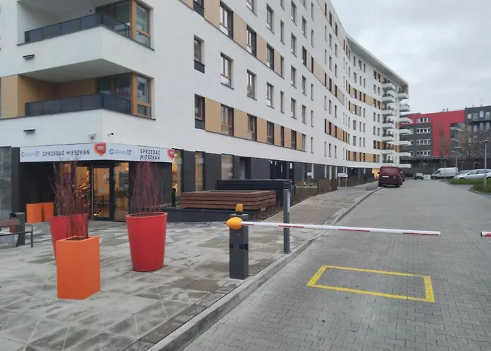 Airport 3rooms New Apartment Warsaw