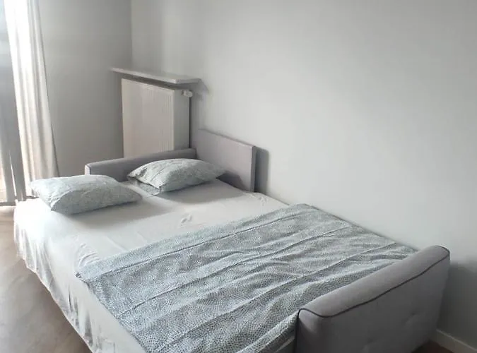 Airport 3rooms New Apartment Warsaw