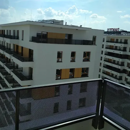 Airport 3rooms New Апартаменты *